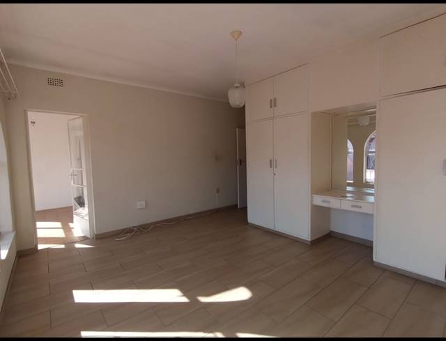 3 BEDROOM TOWNHOUSE FOR SALE IN THREE RIVERS PROPER